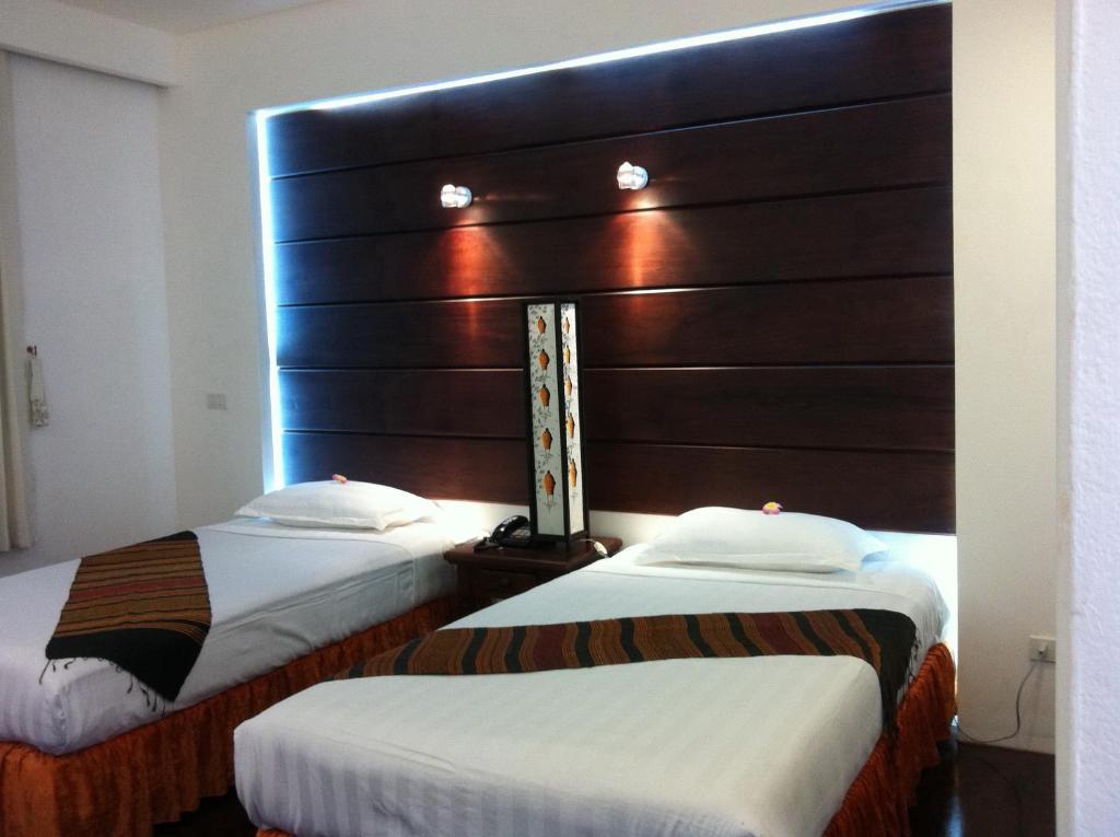 Capital Hotel Luang Prabang Phòng bức ảnh