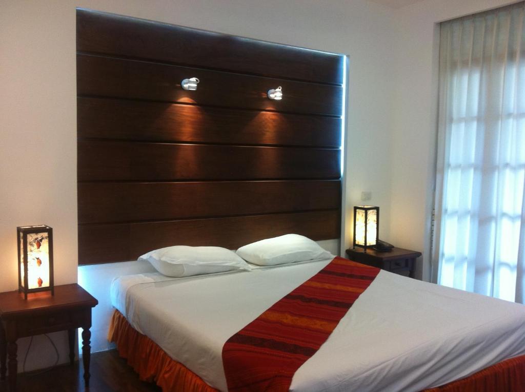 Capital Hotel Luang Prabang Phòng bức ảnh