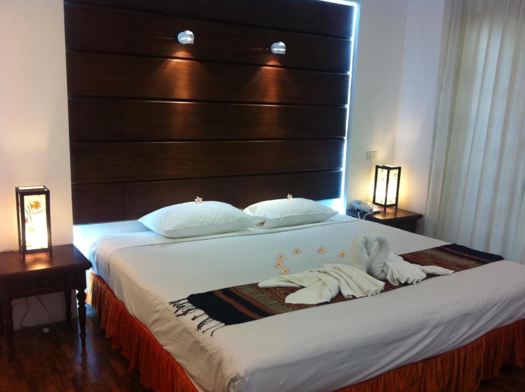 Capital Hotel Luang Prabang Phòng bức ảnh