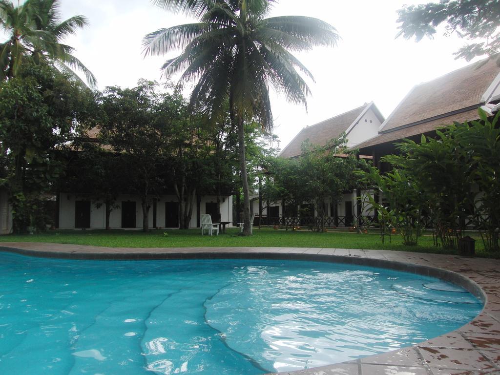 Capital Hotel Luang Prabang Ngoại thất bức ảnh
