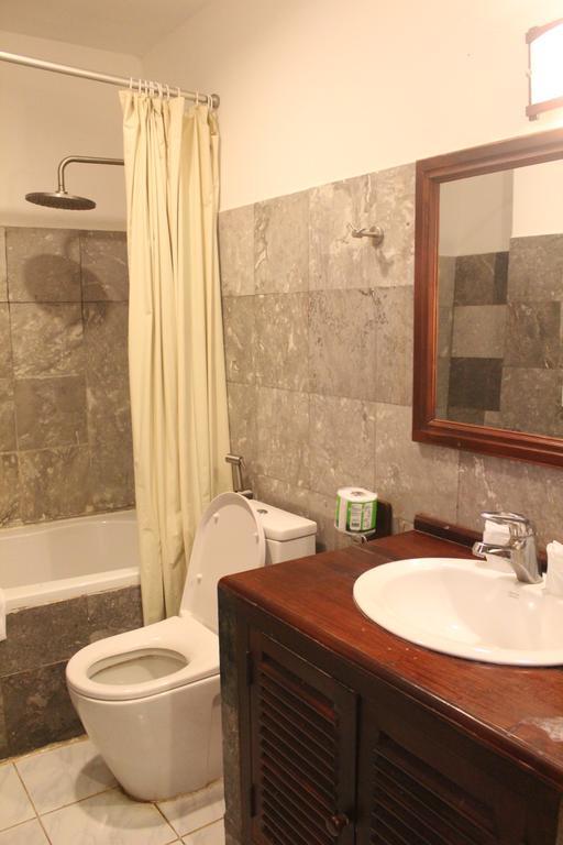 Capital Hotel Luang Prabang Ngoại thất bức ảnh