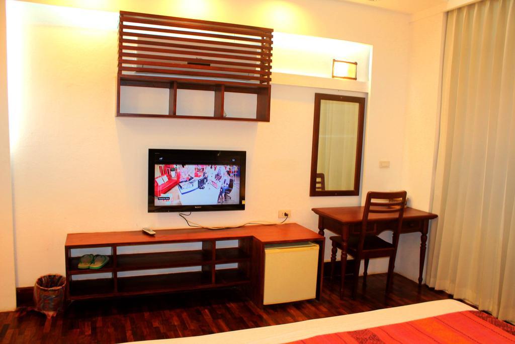 Capital Hotel Luang Prabang Ngoại thất bức ảnh