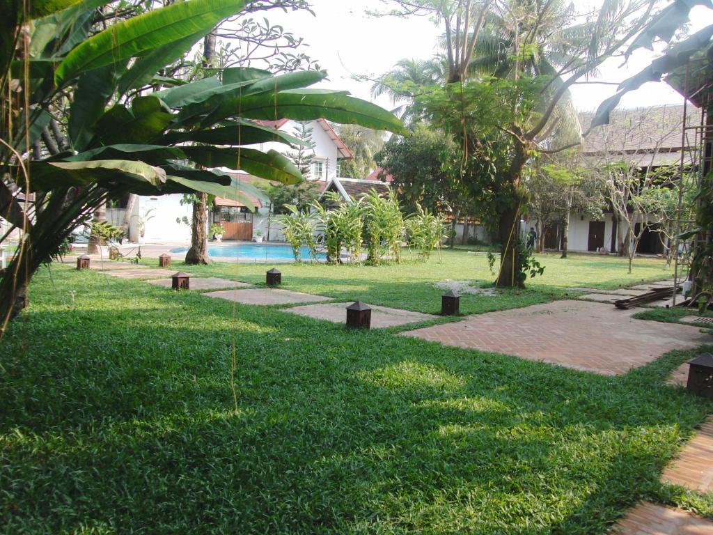 Capital Hotel Luang Prabang Phòng bức ảnh